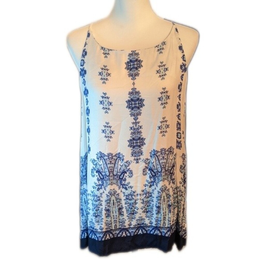 Verse NWT (Stitch Fix) Alecto Halter Top, white & blue scroll floral design XL